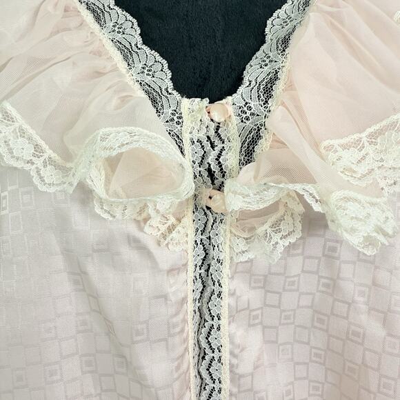 Vintage Jaclyn Smith Peignoir Robe Size M Pink Satin Ruffle Lace Dainty Delicate - Picture 3 of 7